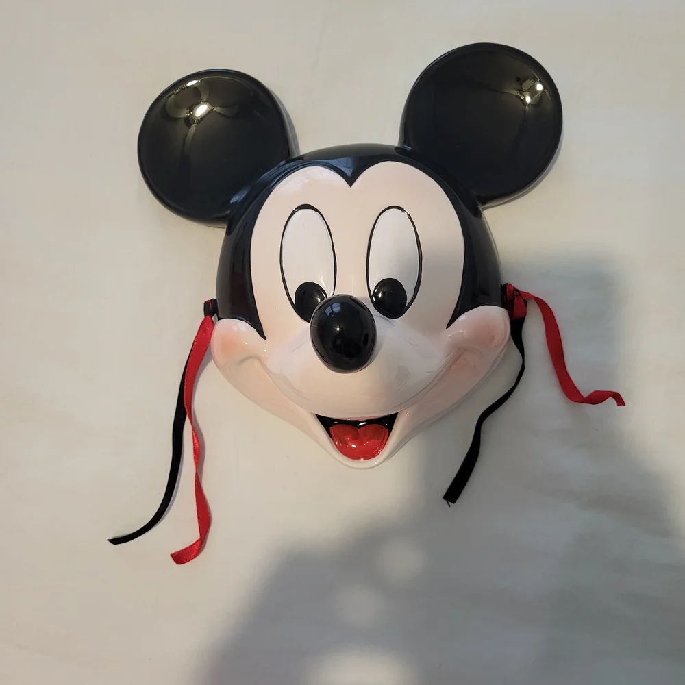 Disney Mickey Mouse Mask with Original Box 8x8 Inches - Picture 3 of 7